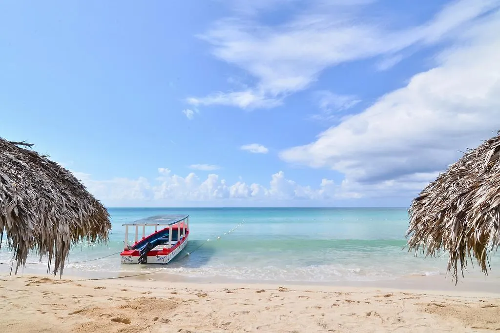 Beach House Condos, Negril